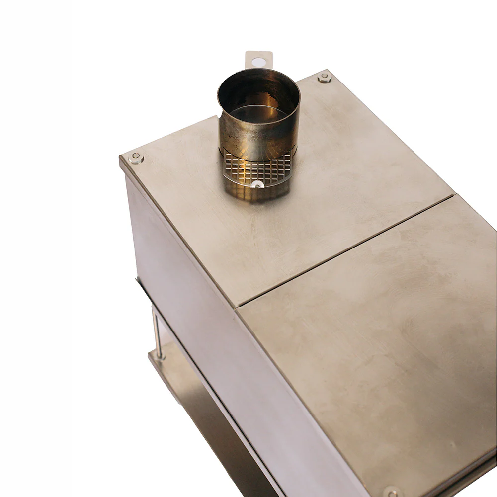 Points South Titanium Stove - Image 4